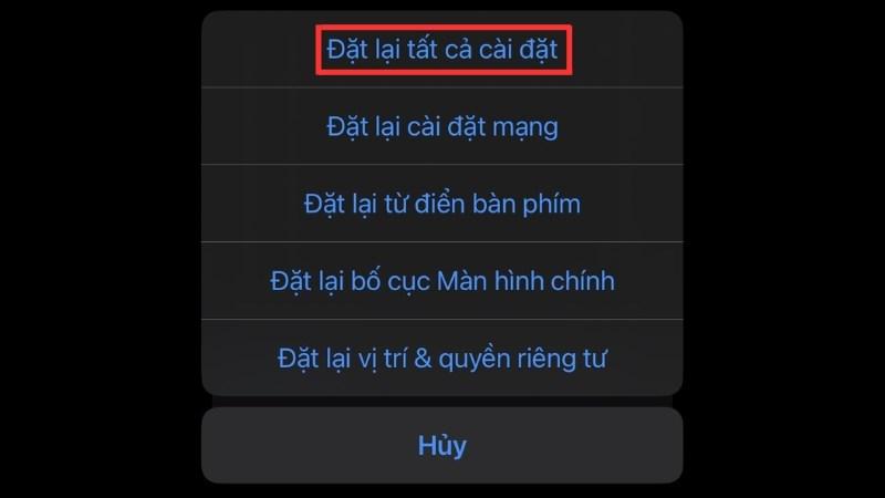 Chọn Đặt lại tất cả c&agrave;i đặt > Nhập mật khẩu của iPhone