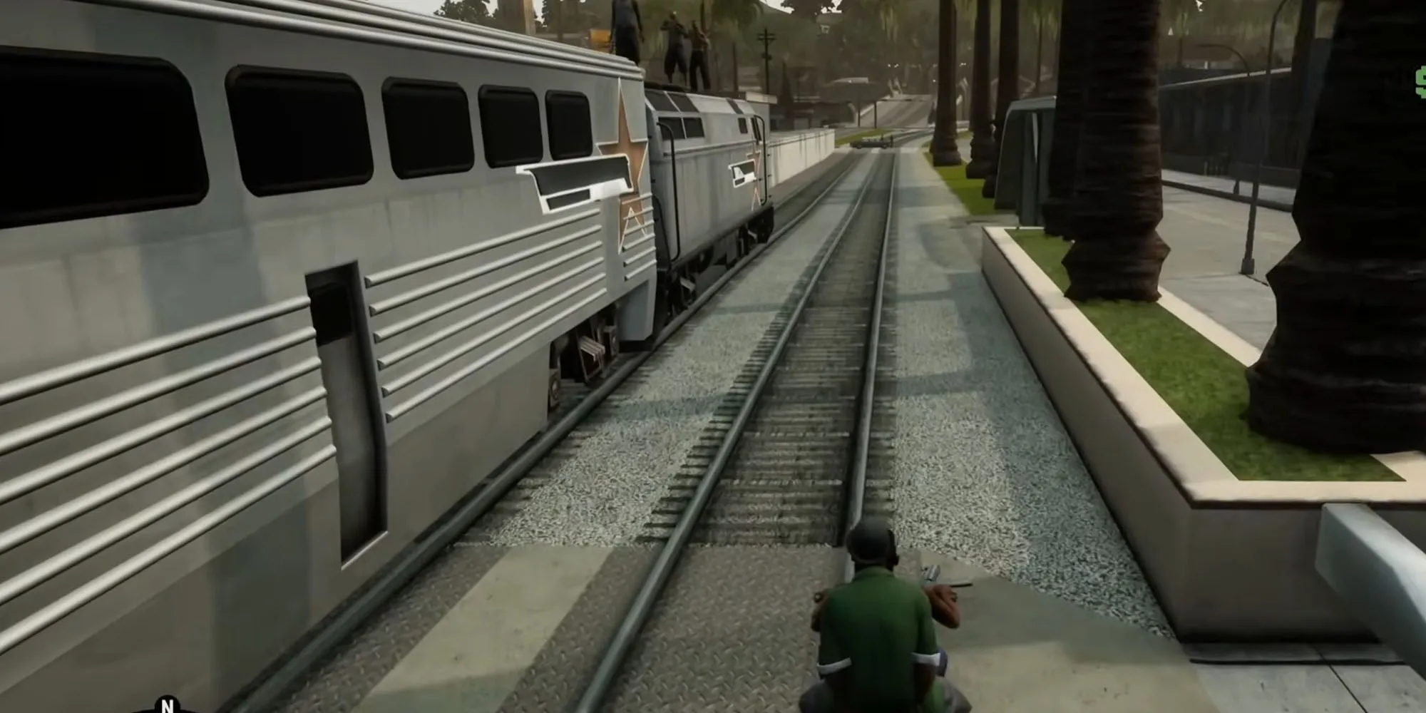 CJ lái xe máy song song với tàu hỏa để Big Smoke bắn Vagos trong nhiệm vụ Wrong Side of the Tracks GTA San Andreas