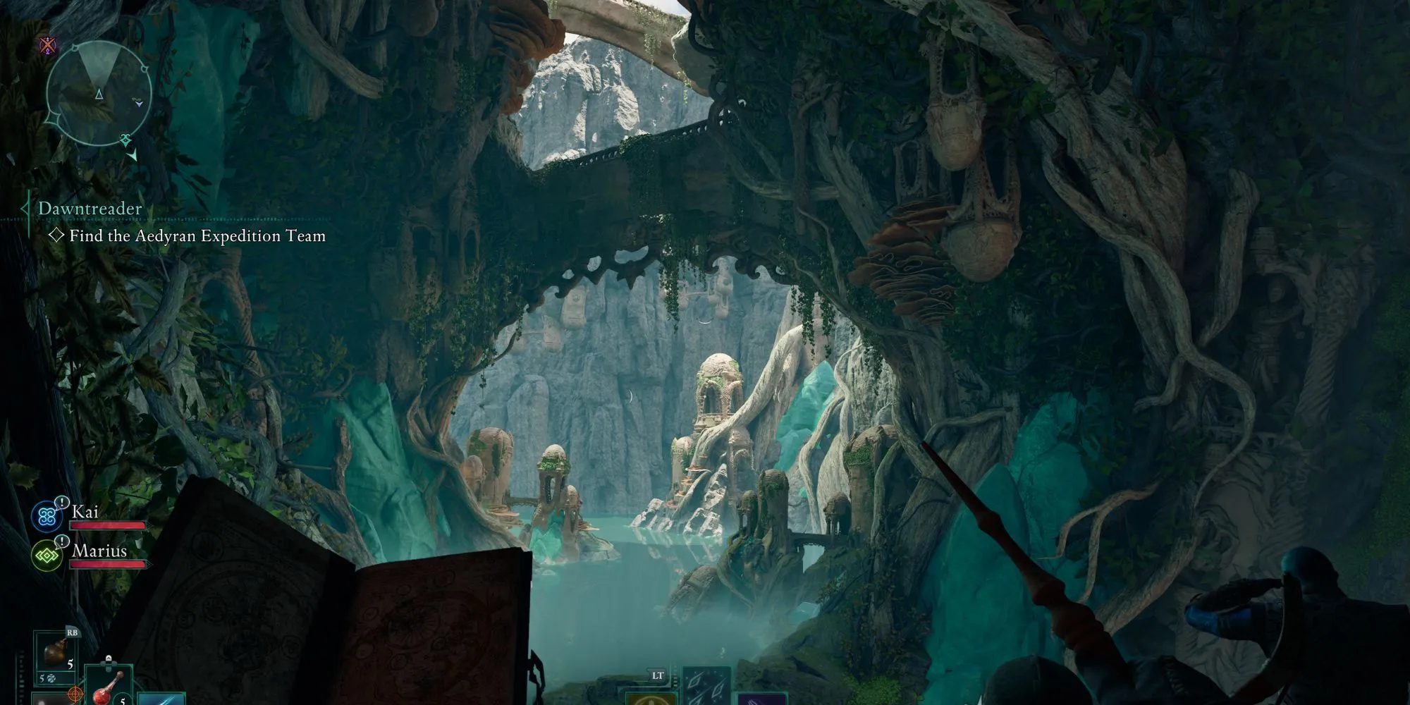 Nhân vật trong Avowed khám phá hang động tối, một tựa game hỗ trợ Xbox Play Anywhere