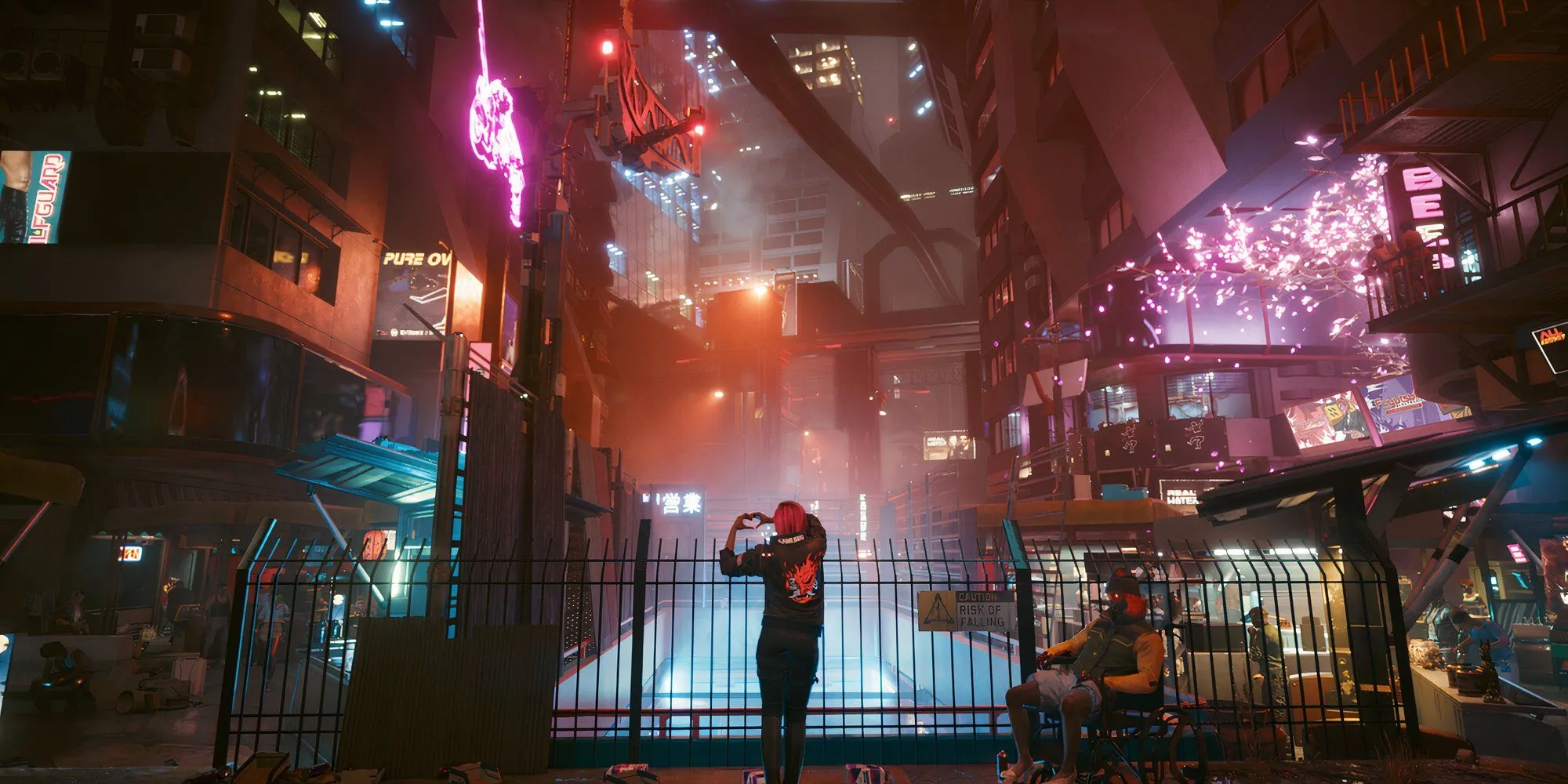 cảnh ngoài trời Night City trong Cyberpunk 2077 với hai nhân vật