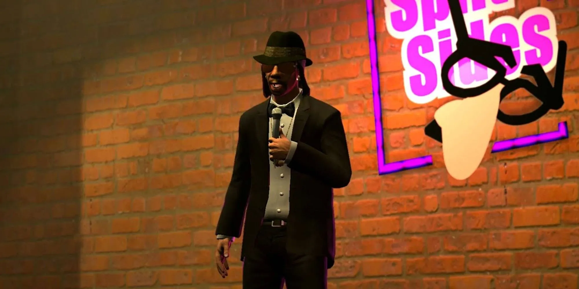 Diễn viên hài Katt Williams biểu diễn trong quán bar Split Sides ở GTA 4
