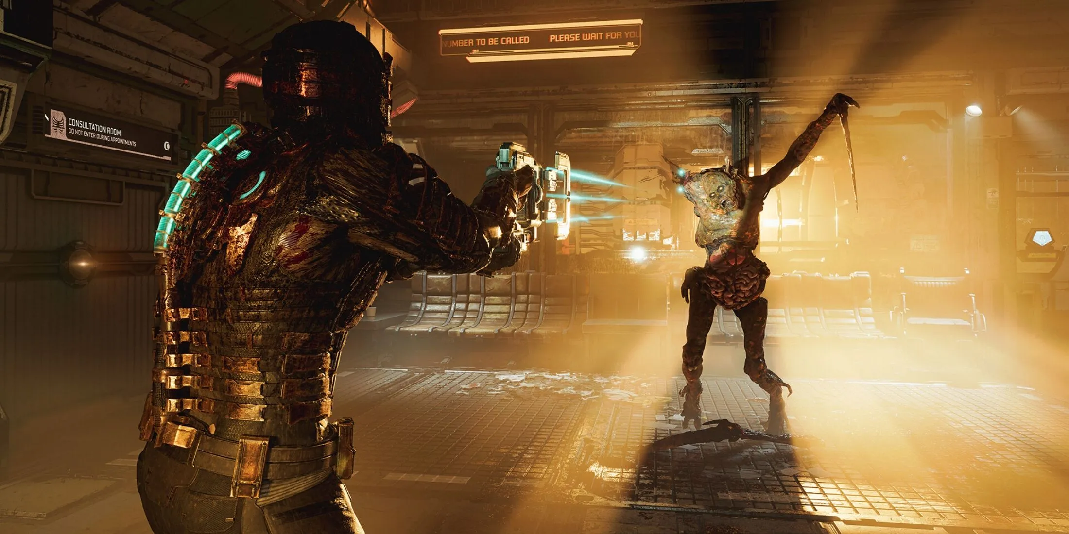 Nhân vật Isaac Clarke với bộ giáp kỹ sư đứng trong môi trường tối tăm, đáng sợ của game Dead Space remake