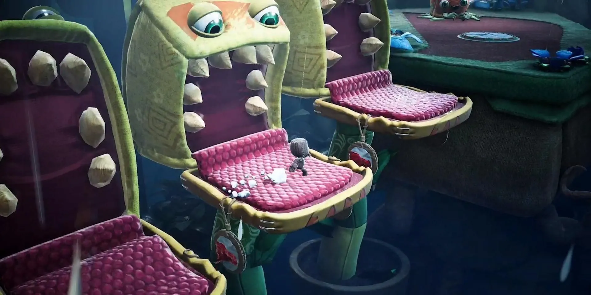 Nhân vật Sackboy chạy nhảy trên màn chơi đầy màu sắc và sáng tạo trong game Sackboy: A Big Adventure