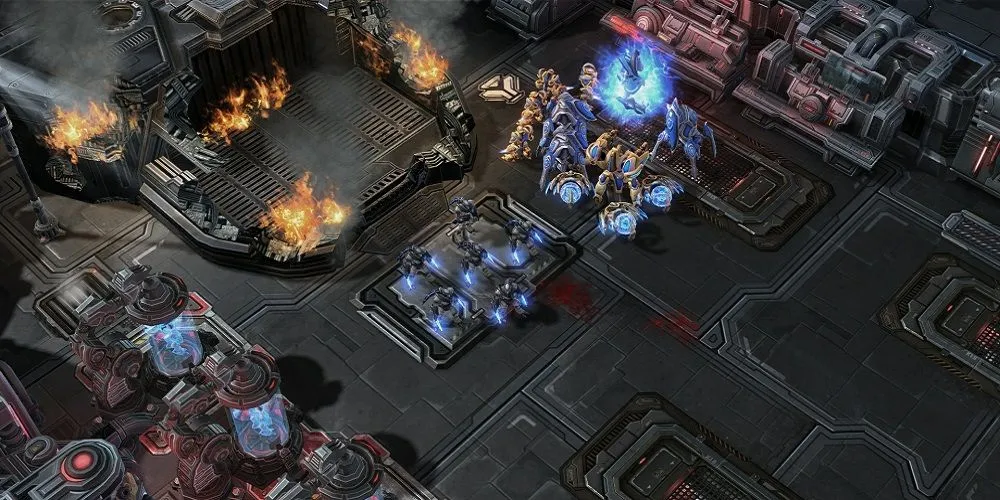 Quân đoàn Protoss tham gia trận chiến trong chiến dịch StarCraft II