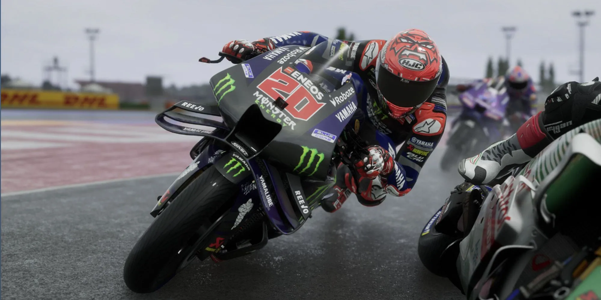 Tay đua Fabio Quartararo trên đường đua game MotoGP 25