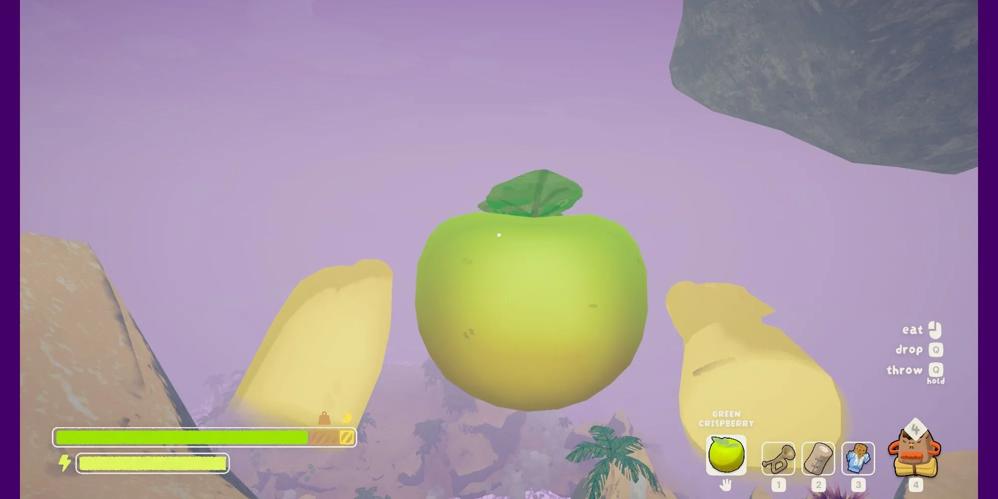 Một quả Green Crispberry màu xanh trong tay người chơi PEAK, minh họa cho các loại thực phẩm trong game.