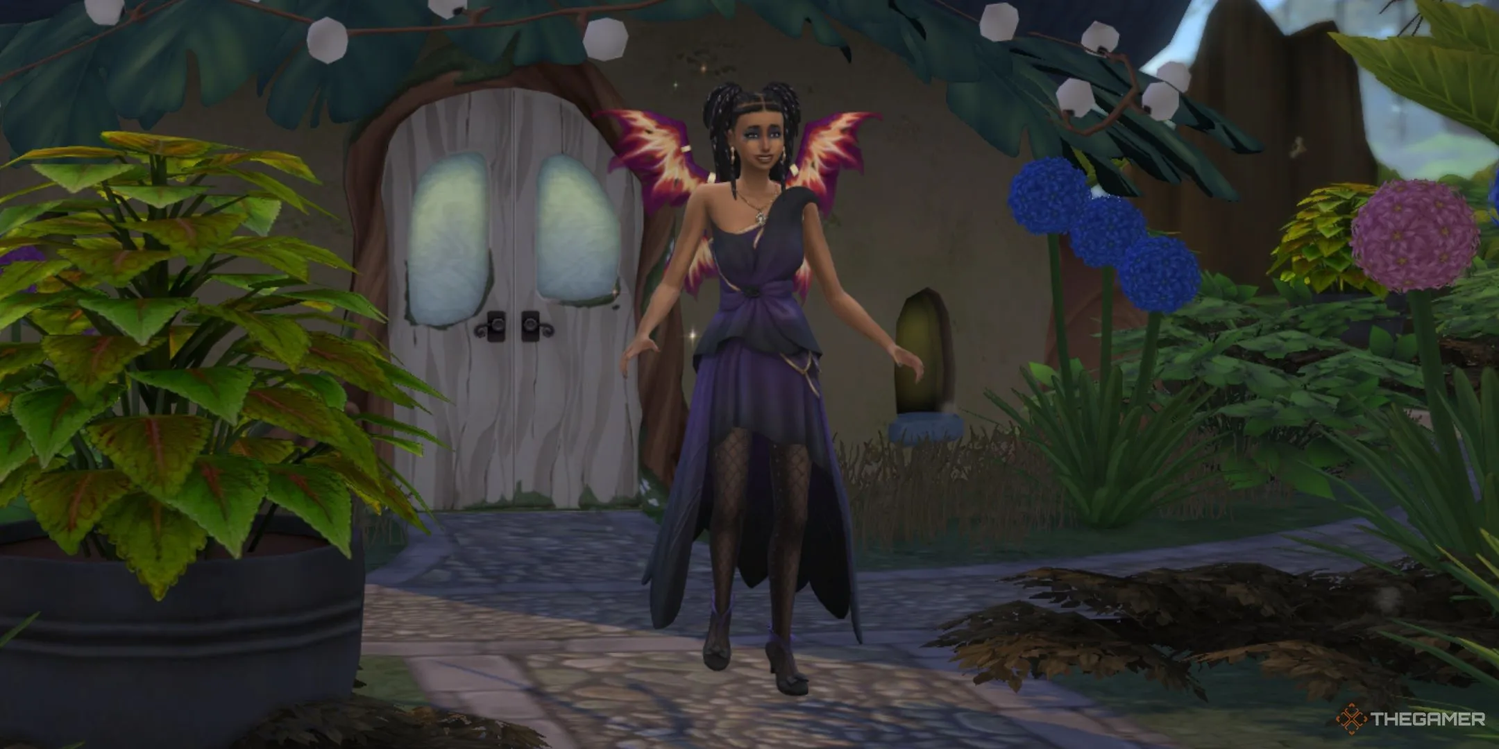 Một Sim bay lượn bên ngoài trung tâm Tiên ở Everdew trong The Sims 4 Enchanted By Nature.