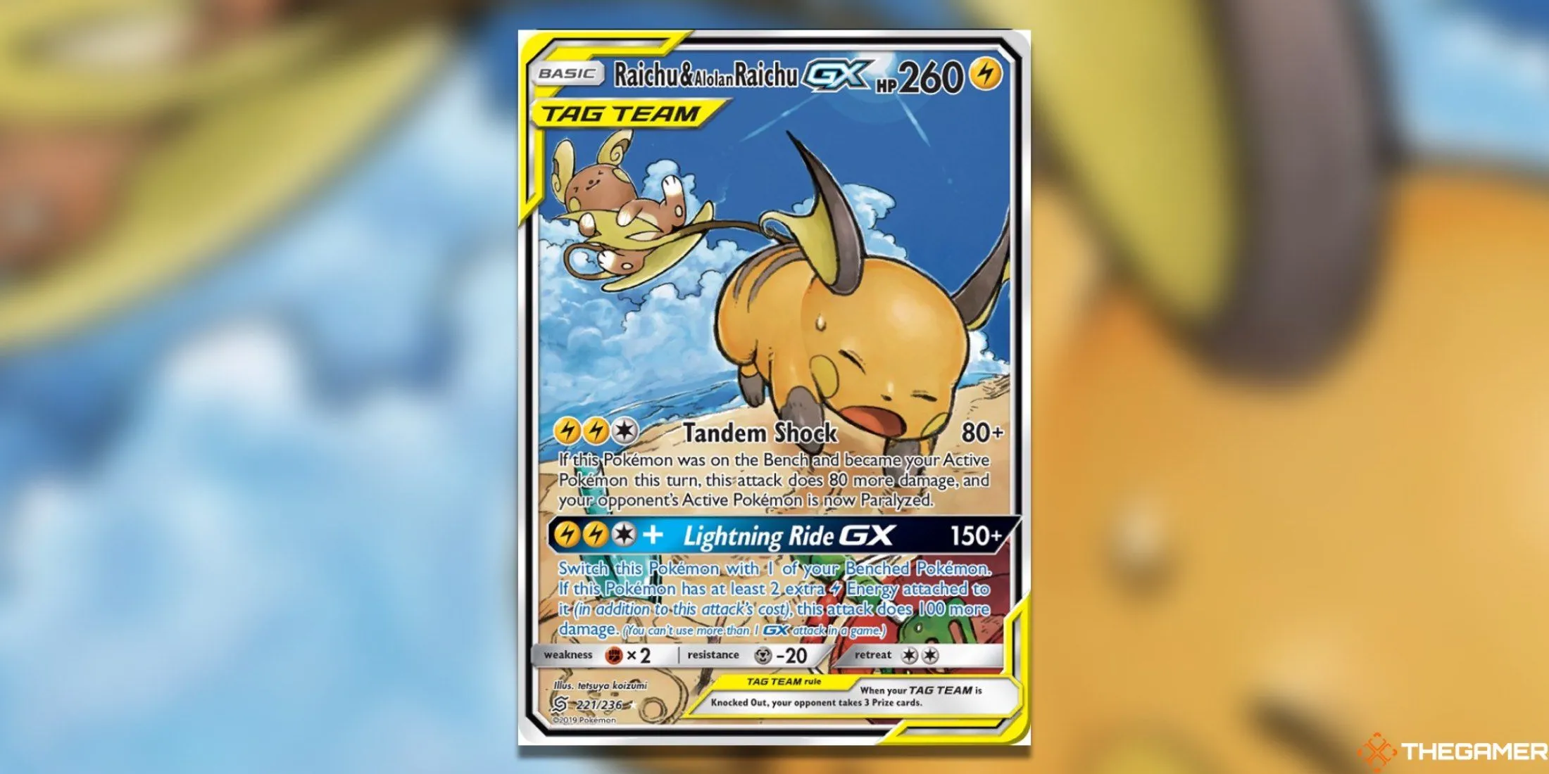 Thẻ bài Pokemon TCG Raichu &amp; Alolan Raichu GX Alternate Art từ Unified Minds, với cảnh Raichu Alola lướt sóng.
