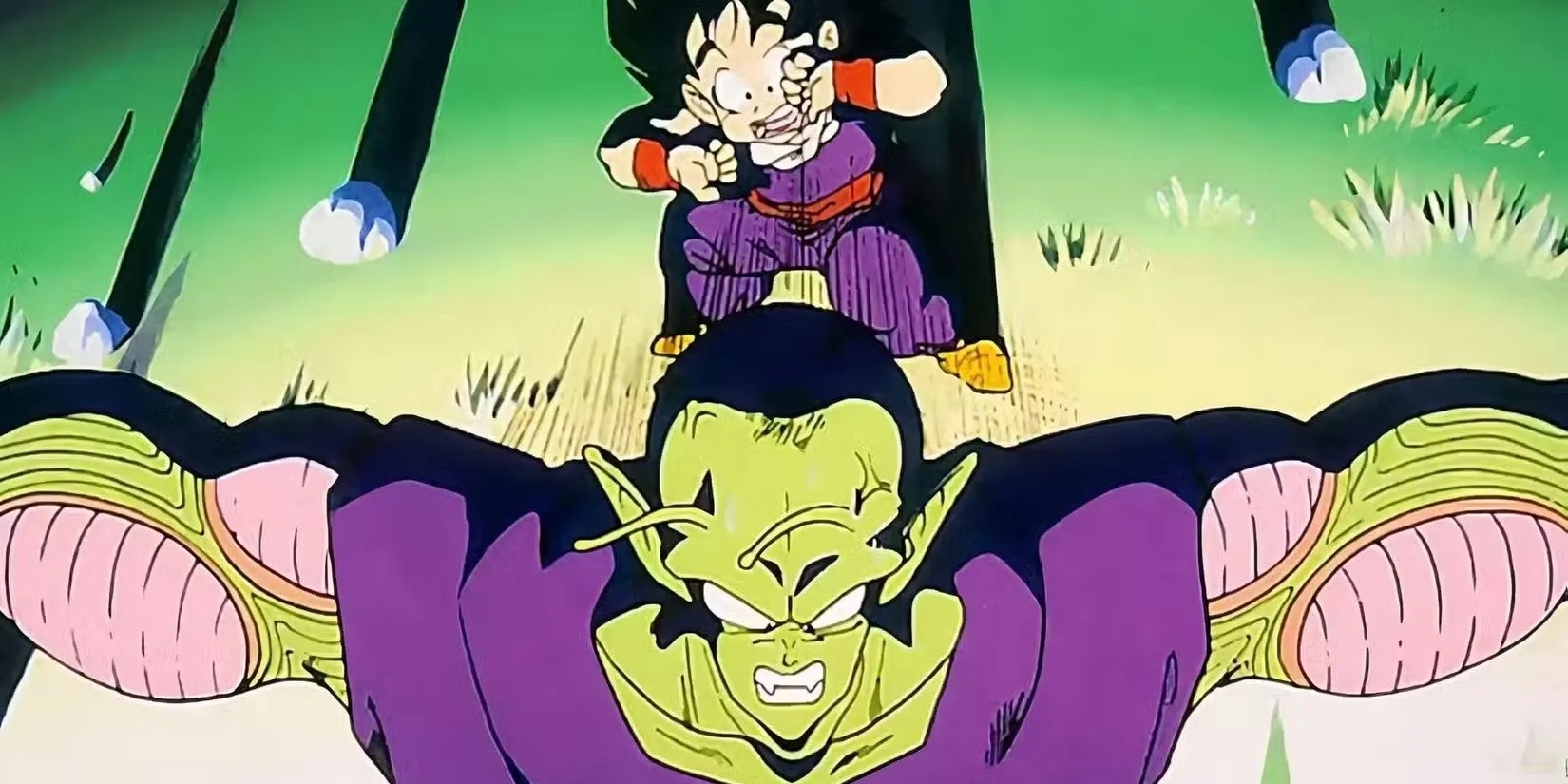 Gohan run rẩy đối mặt với Nappa và Vegeta trên chiến trường Saiyan Saga